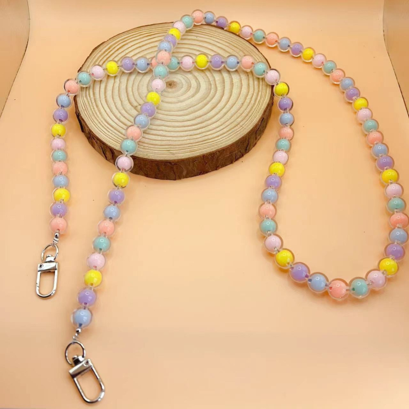 Šnúrka na telefón s korálkami, ručne vyrábané korálky, akrylový materiál, Guangman jewelry, zimná verzia 2024