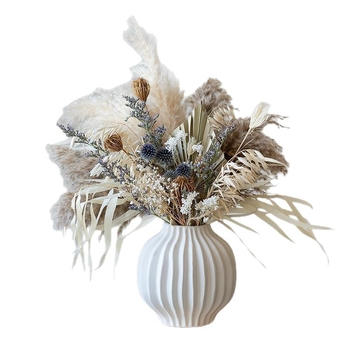 Gėlių puokštė iš džiovintų nendrės žiedų, dažytos, įpakuota į Opp maišelį