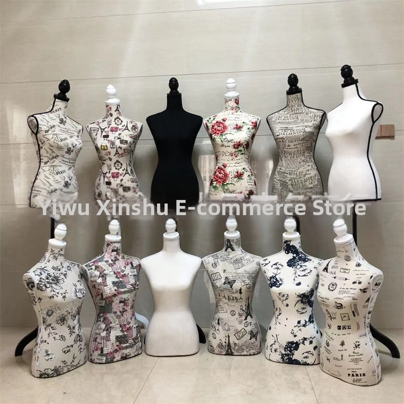 Celotelový manekýn na prezentačné účely, z polyesterového vlákna, vhodný pre dámske oblečenie, svadobné šaty, formálne odevy a domáce dekorácie