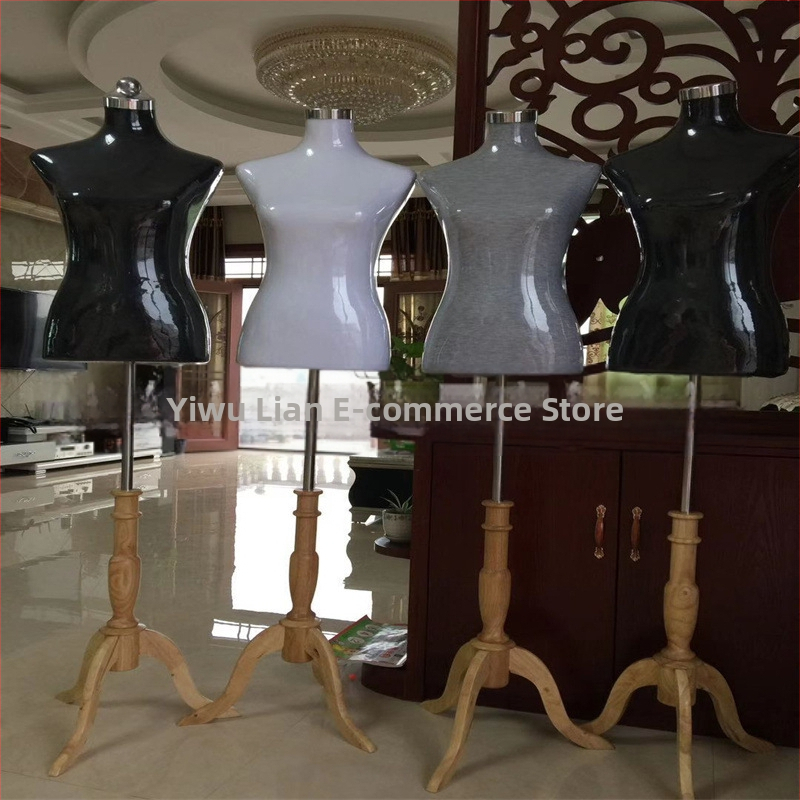 Celotelový manekýn na prezentačné účely, z polyesterového vlákna, vhodný pre dámske oblečenie, svadobné šaty, formálne odevy a domáce dekorácie