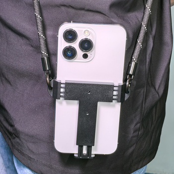 Kemao Заден клип за телефон с Т‑образен ултра тънък дизайн и кръстосана презрамка — пружинно телескопично държане