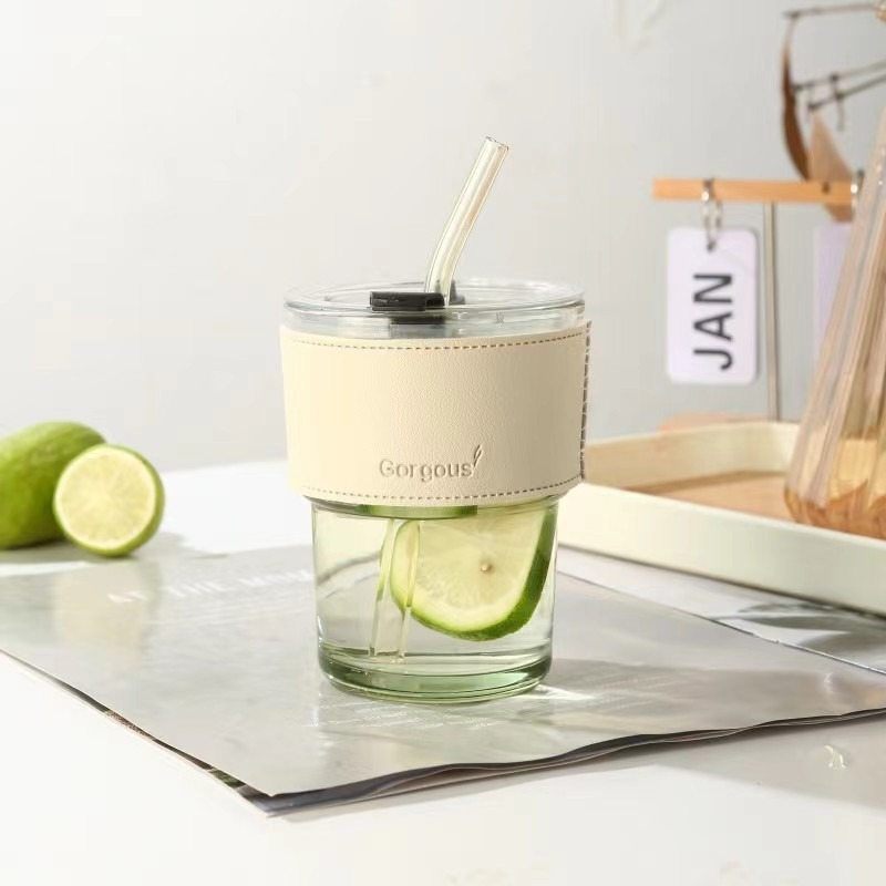 Стъклена чашка със сламка — модерен минималистичен стил, печат на лого, натриево-калциево стъкло, еднослойна конструкция, запечатана и без протичане.