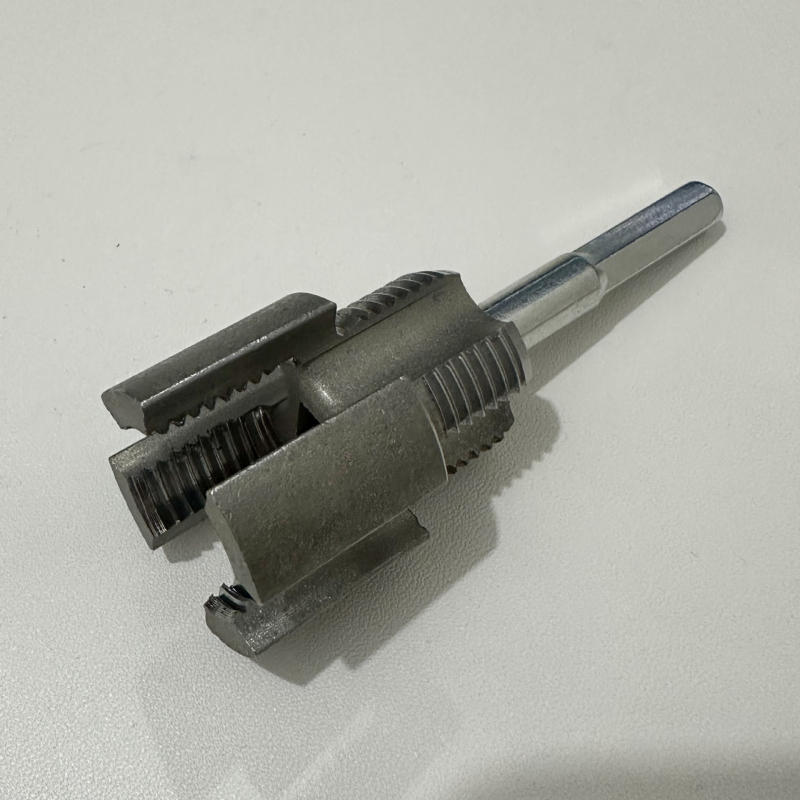 PPR vamzdžių sriegimo įrankis su integruota vidine ir išorine sriegimu — suderinamas su 1/2\" ir 3/4\" vamzdžiais, namų remontui ir DIY