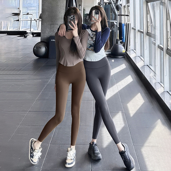 Be siūlių moterų legging su aukštu juosmeniu, klubų pakėlimas, visiems sezonams; sudėtis 82,5% poliesteris, 17,5% elastanas; tinkama bėgimui, fitnesui ir jogai.