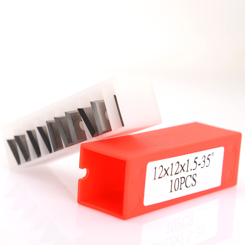 Elodható kétélű vágókés cserélhető pengékkel, faipari CNC-maróhoz