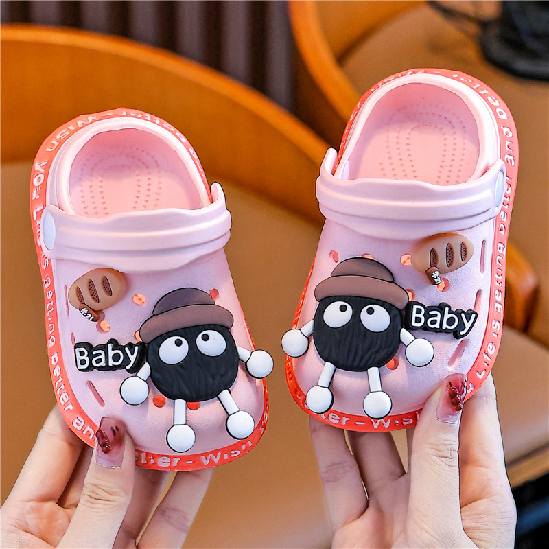 Gyerekeknek szóló EVA zárt orrú klumpa, cartoon mintával, uniszex, csúszásmentes talppal, 1–6 évesek, nyár