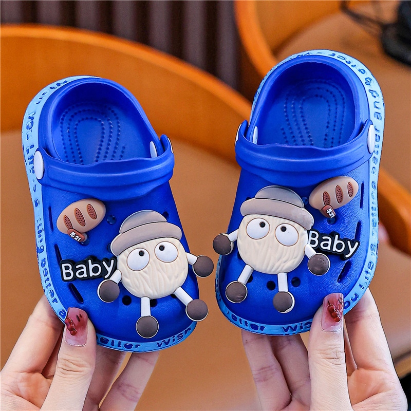 Gyerekeknek szóló EVA zárt orrú klumpa, cartoon mintával, uniszex, csúszásmentes talppal, 1–6 évesek, nyár