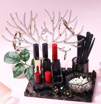 Silikoninė forma DIY kristalinių lašelių papuošalams — formos: fawn, branch, antler; tinka auskarams ir pakabukams