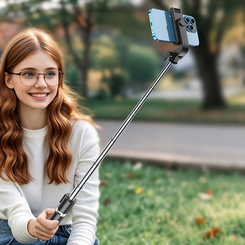 Bluetooth nuotolinio valdymo selfies lazda su įmontuotu apšvietimu, plastikinis korpusas, nešiojamas ištiestamas trikojis laikiklis išmaniesiems telefonams