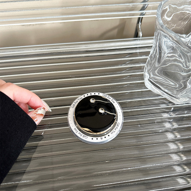 Asztali telefon-tartó ötvözetből, mágneses rögzítés, univerzális kialakítás, hátoldali öntapadós felülettel