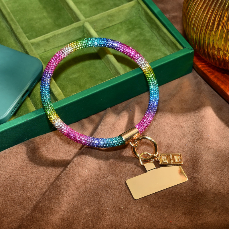 Ланярд за телефон с кристални камъни – ръчна изработка, метална висулка с форма човек, каишка от кристални нишки и метална катарама