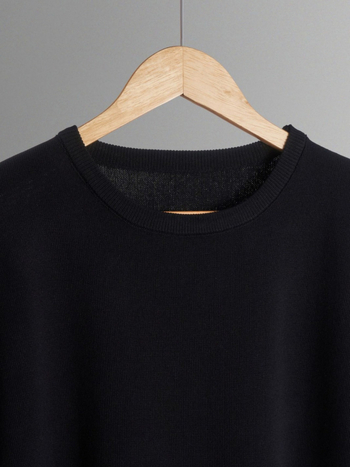 Color-block πλεκτό σετ κοστουμιού με πουλόβερ 3/4 μανίκια και φαρδιά παντελόνια, ύφασμα πολυεστέρα, 90–95% πολυεστέρας, καλοκαίρι 2023