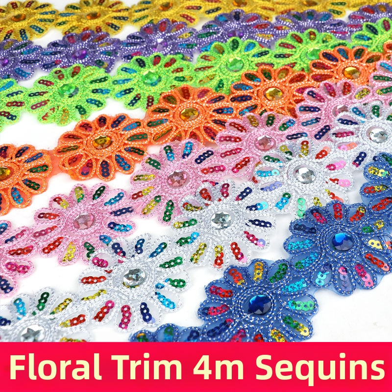 Trojuholníková flitrová krajka na odevy a doplnky, ručne vyšívaná s korálkami na tkanom páse