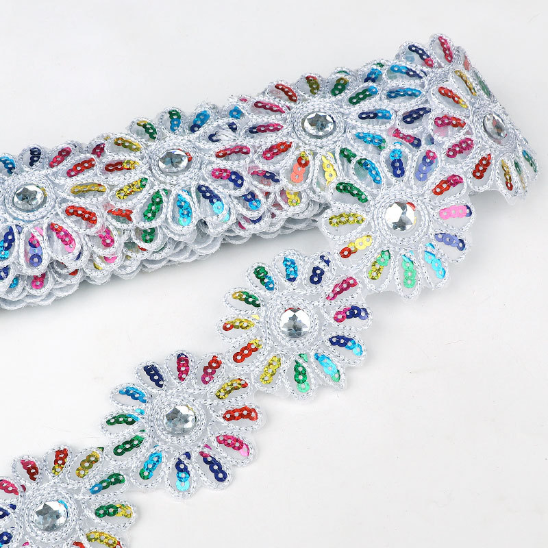 Дантелена лента с триъгълни пайети за облекло и аксесоари, ръчно бродирана, с мъниста върху тъкана лента