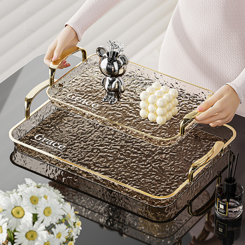 Kvadratinė serviravimo padėklas su rankenėle, iš PET+ABS, šiuolaikiškas minimalistinis stilius, atspari kritimams.