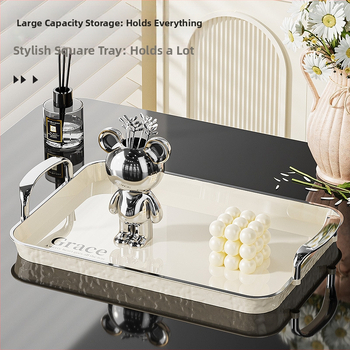 Kvadratinė serviravimo padėklas su rankenėle, iš PET+ABS, šiuolaikiškas minimalistinis stilius, atspari kritimams.