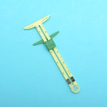 Шевна линейка, пет в едно за патчворк и DIY, пластмасова