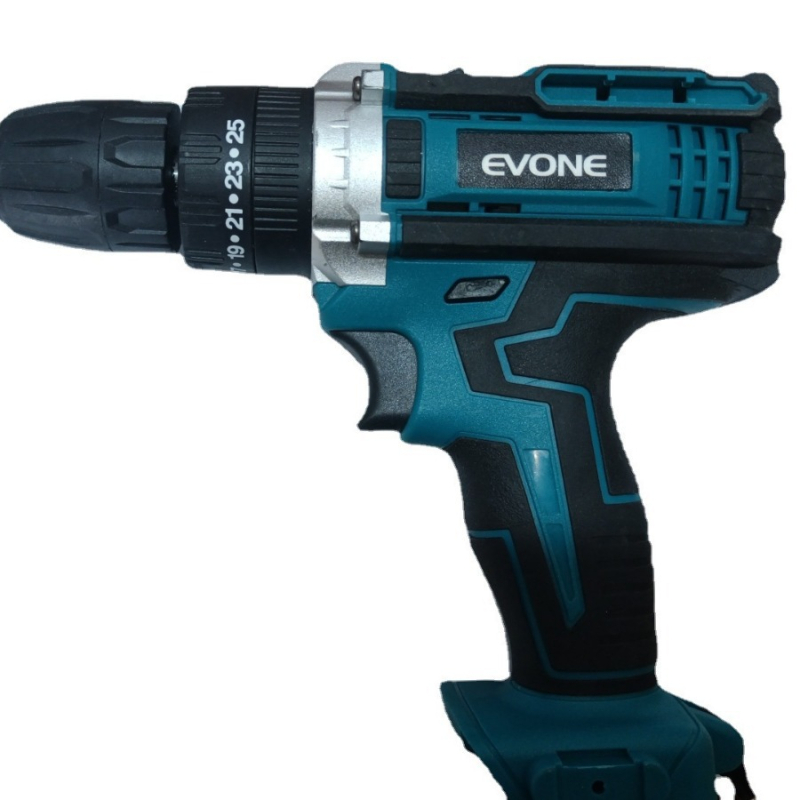 Безжична ударна бормашина с 21V литиево-йонна батерия, самозаключващ патрон, регулируема скорост и въртене напред/назад (критични характеристики: 21V литиево-йонна батерия; самозаключващ патрон; регулируема скорост; въртене напред/назад).