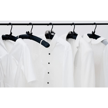 Κρεμάστρα ρούχων με επενδεδυμένη επιφάνεια υφάσματος και πλαστικό γάντζο για νυφικές φορεσιές και καταστήματα νυφών; Λιτό πολυτελές στυλ, δυνατότητα προσαρμογής