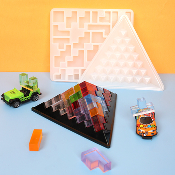 Silikónová forma na pyramídové puzzle — nepravidelný tvar, pre DIY živicu a stavebné bloky