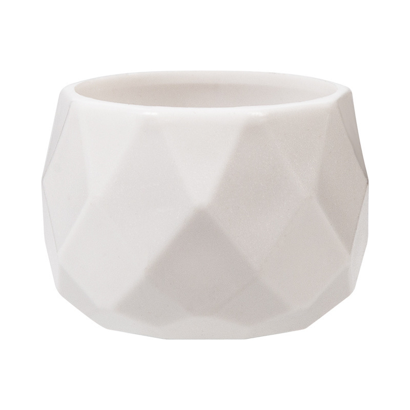 Plastikinis gėlių vazonas su injekciniu liejimu, skirtas staliniam naudojimui, paprastas stilius, tinkama biurui ir namų dekorui.