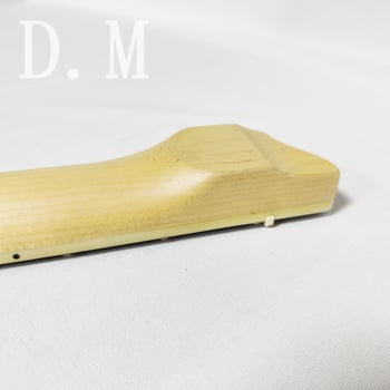 Гриф за електрическа китара: кленов гриф с палисандрова фретборд, модел 164, опаковка хартиена кутия, марка Neutral