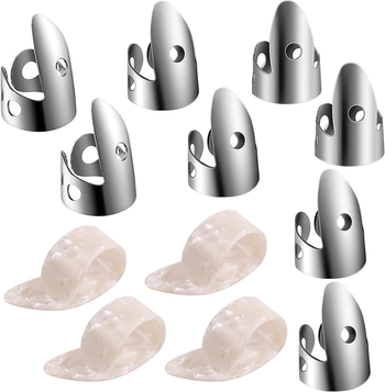 Celuloidiniai gitaros pirštų pikai nykščiui ir rodyklei