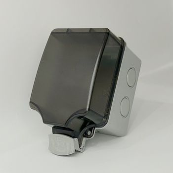 IP66 lauko kištukų dėžė su 86 tipo jungiklio plokštele, 1-2 kištukų lizdai, 220V, 16A, PC korpusas