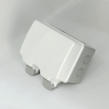 IP66 lauko kištukų dėžė su 86 tipo jungiklio plokštele, 1-2 kištukų lizdai, 220V, 16A, PC korpusas