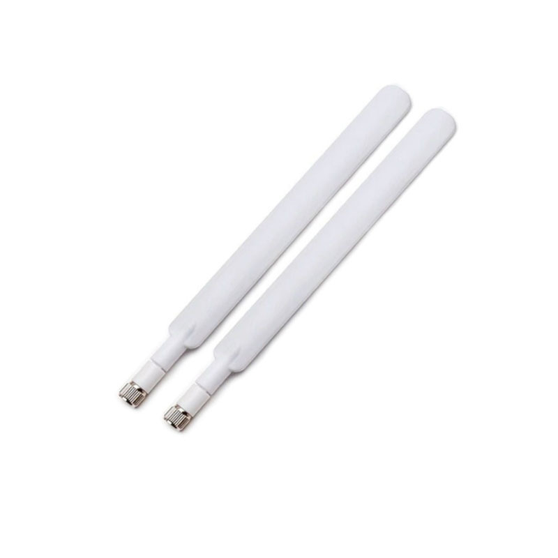 Безжичен рутер 4G LTE с омнидирективна лепяща антена — високо усилване, за употреба в автомобил