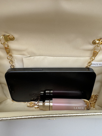 Вечерна клъч чанта PU – хоризонтална квадратна форма, магнитно закопчаване, вътрешен джоб за мобилен телефон, полиестрова подплата