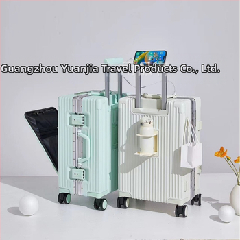 Priekinio atidarymo lagaminas iš ABS+PC medžiagos, TSA kombinuotasis užraktas, puodelio laikiklis ir universalieji ratai.