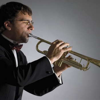 Muștiuc trompetă – design ergonomic pentru economisire efort, nivel studențesc, accesoriu pentru instrumente din alamă