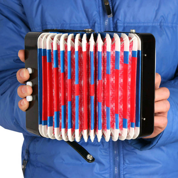 AR-10 Детски акордеон, 7 клавиши, 2 баса, ABS материал, преносим учебен музикален инструмент