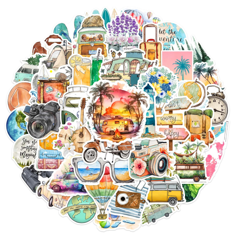 50 vnt. vandeniui atsparių PVC lipdukų kelionėms; tinka lagaminams, telefono dėklui, gitarai, riedlentei ir šalmui; šiuolaikiško minimalistinio dizaino