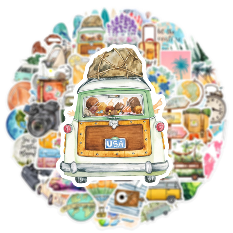 50 vnt. vandeniui atsparių PVC lipdukų kelionėms; tinka lagaminams, telefono dėklui, gitarai, riedlentei ir šalmui; šiuolaikiško minimalistinio dizaino