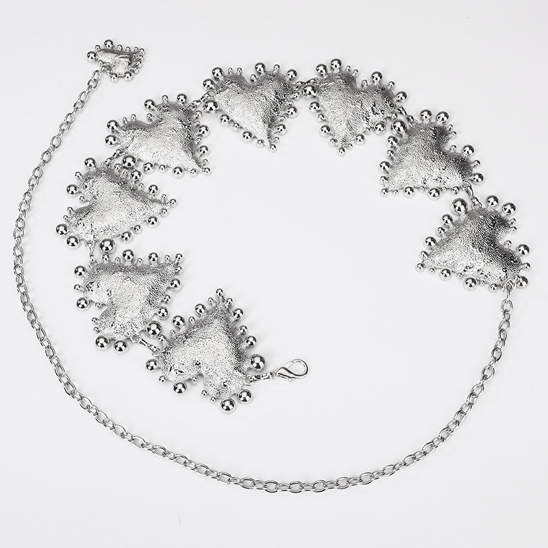 Метална талия-верижка за жени, екстравагантен стил, пусната през пролетта 2024.