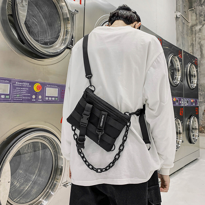 Vyrinė peties rankinė su unisex stiliumi, Oxford audinys, medvilninis pamušalas, geometrinis raštas (Unisex stilius; Oxford audinys; Medvilninis pamušalas; Geometrinis raštas; Vyrinė peties rankinė)