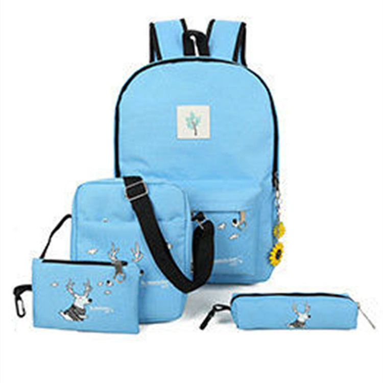 Batoh s japonským motívom srny, roztomilý kreslený dizajn, kapacita 20–35 l, polyesterová látka, kapsa na notebook