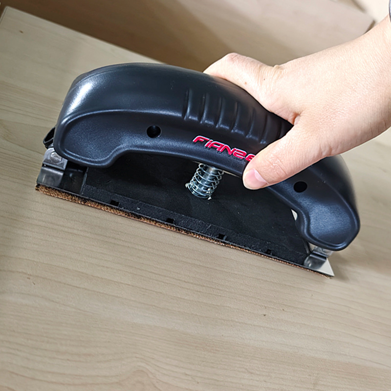 Гъвкава ръчна платка за сухо шлайфане с регулираща арка – правоъгълна шкурна платка за автомобилен кит (Материали: метал и пластмаса; Еластичен; Регулируема арка; Правоъгълна форма; Сухо шлайфане)