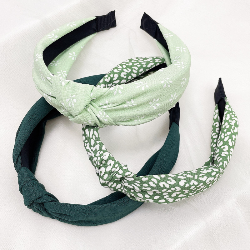 Ručna tkanina traka za kosu s leopard printom i cvijetom, križno čvorast dizajn, ljeto 2025, jednostavan stil, moderan dnevni dodatak za kosu