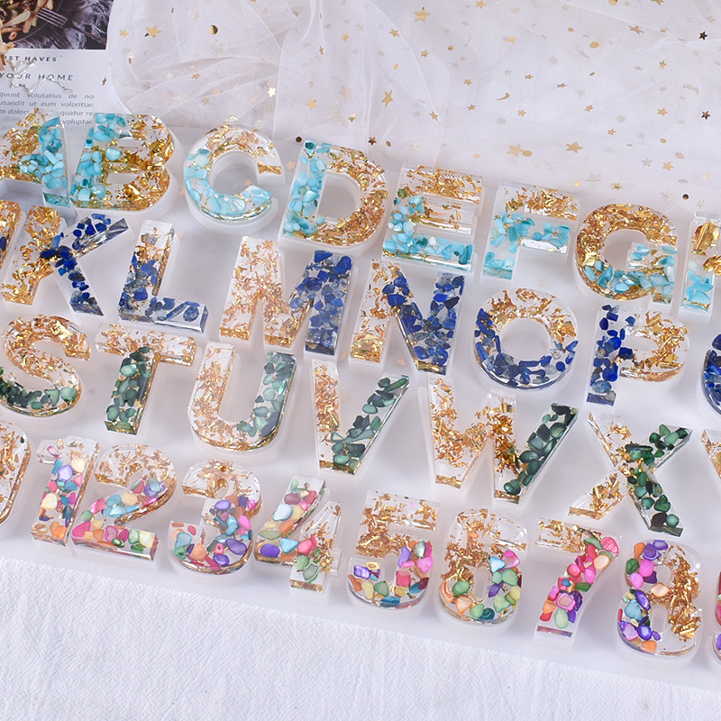 Poppy силиконова форма за висулка за DIY кристална смола – нестандартна форма с цифри и букви