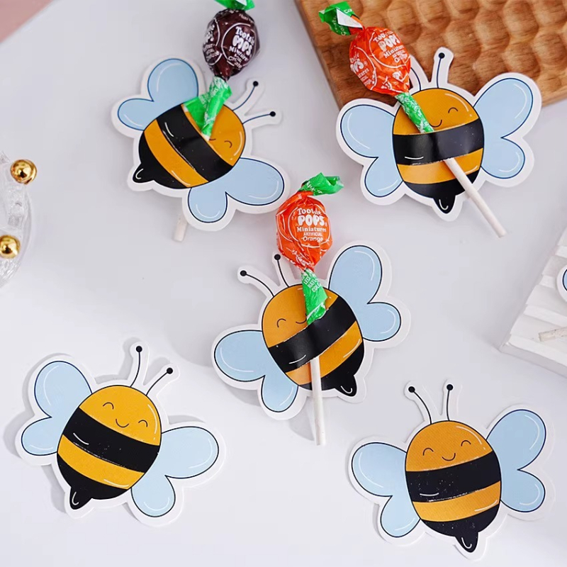 Декоративни хартиени карти за близалки във форма на пчела, 50 броя, подаръчна опаковка, хартия и картон
