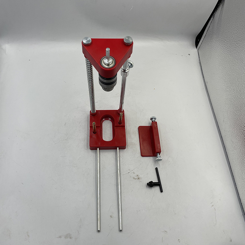 Puidutöödel puurimise lokalisaator integreeritud puuriga (Materjal: sulamteras; Kaal: 900 g; Komplekt: 1 tk; Kasutus: kodune)