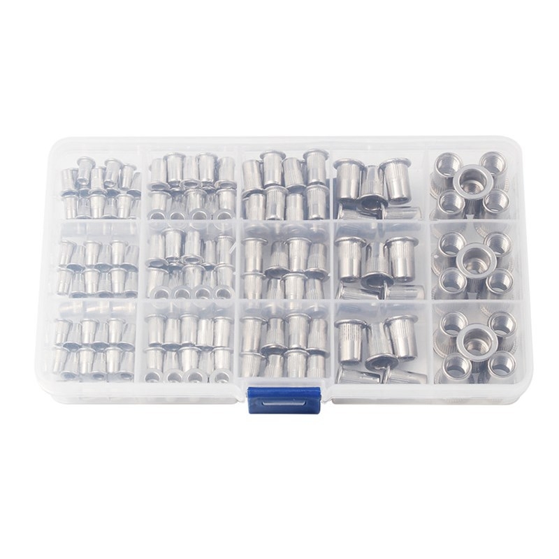 Nehrdzavejúce pull rivet matice s plochou hlavou a vertikálnymi rebrami, 150 ks v krabici, obsahuje 1 nástroj