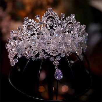 Τιάρα κεφαλής, κράμα, λευκός κρύσταλλος, ηλεκτροπλατίωση, φυσικό γυναικείο στυλ