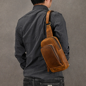 Férfi mellkas táska valódi bőrből, modell 9330Z – első réteg marhabőr, kopásálló, egyszínű, bélés poliészter-pamut, crossbody viselésre