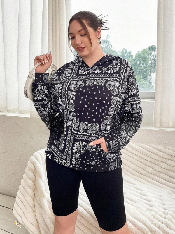 Moteriškas lengvas džemperis su gobtuvu Cashew Flower raštu, 95% poliesteris, ilgomis rankovėmis, literatūros retro stilius