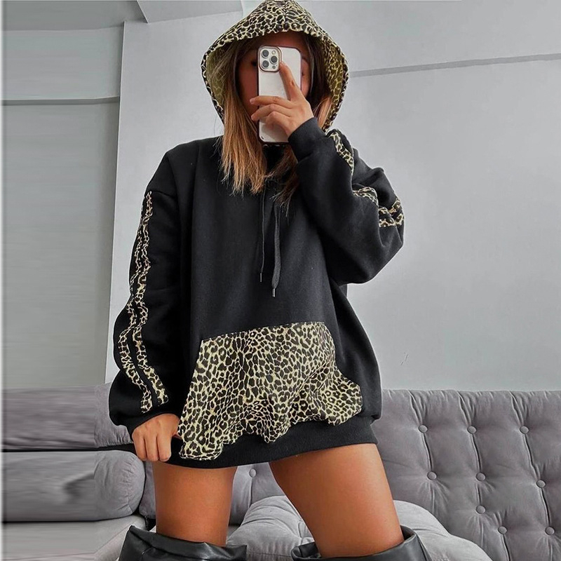 Ženski hoodie pulover s leopard printom, duge rukave, širok kroj, poliester-spandeks mješavina