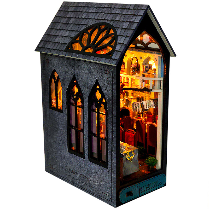 Дървен DIY архитектурен модел на къщичка — ръчно сглобяем, персонализируем според чертежи, за възраст 14+